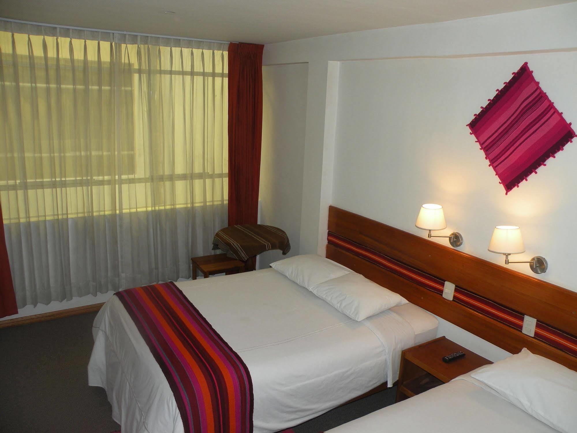 Cantuta Inn Puno Esterno foto