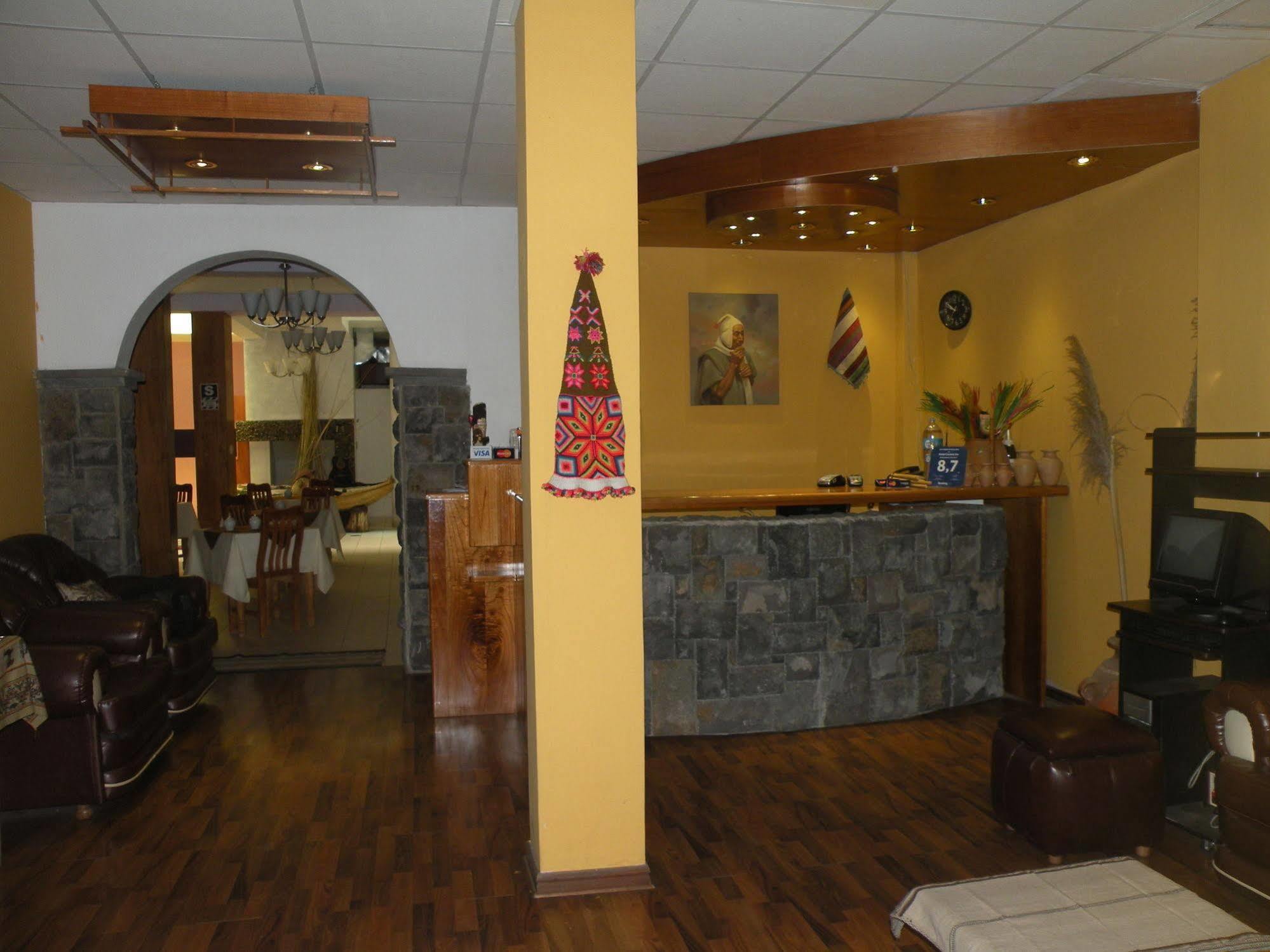 Cantuta Inn Puno Esterno foto